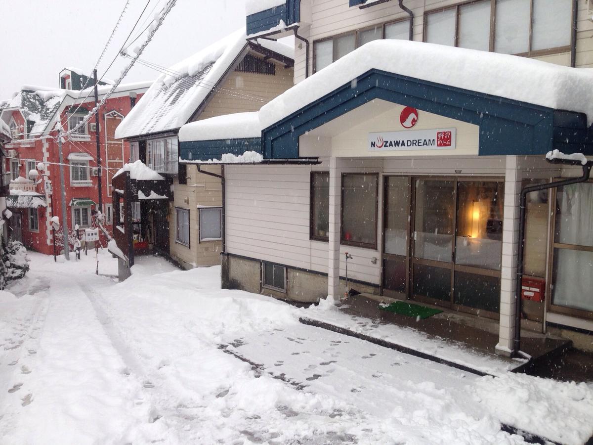 Nozawa Dream Hotel Buitenkant foto